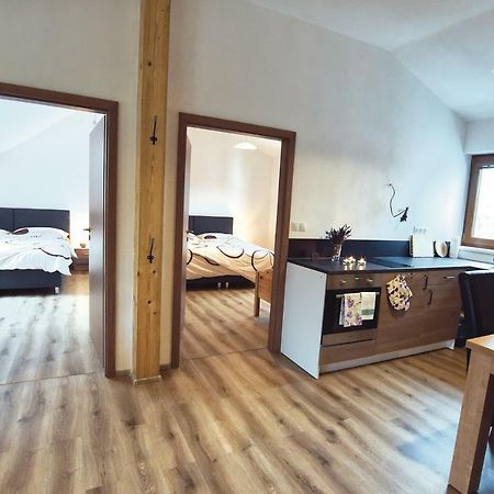 "U Capa" Krasny Apartman V Sedleci Седлец Екстериор снимка