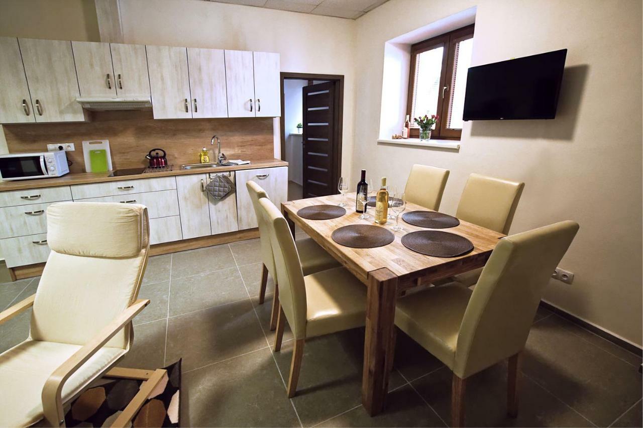 "U Capa" Krasny Apartman V Sedleci Седлец Екстериор снимка